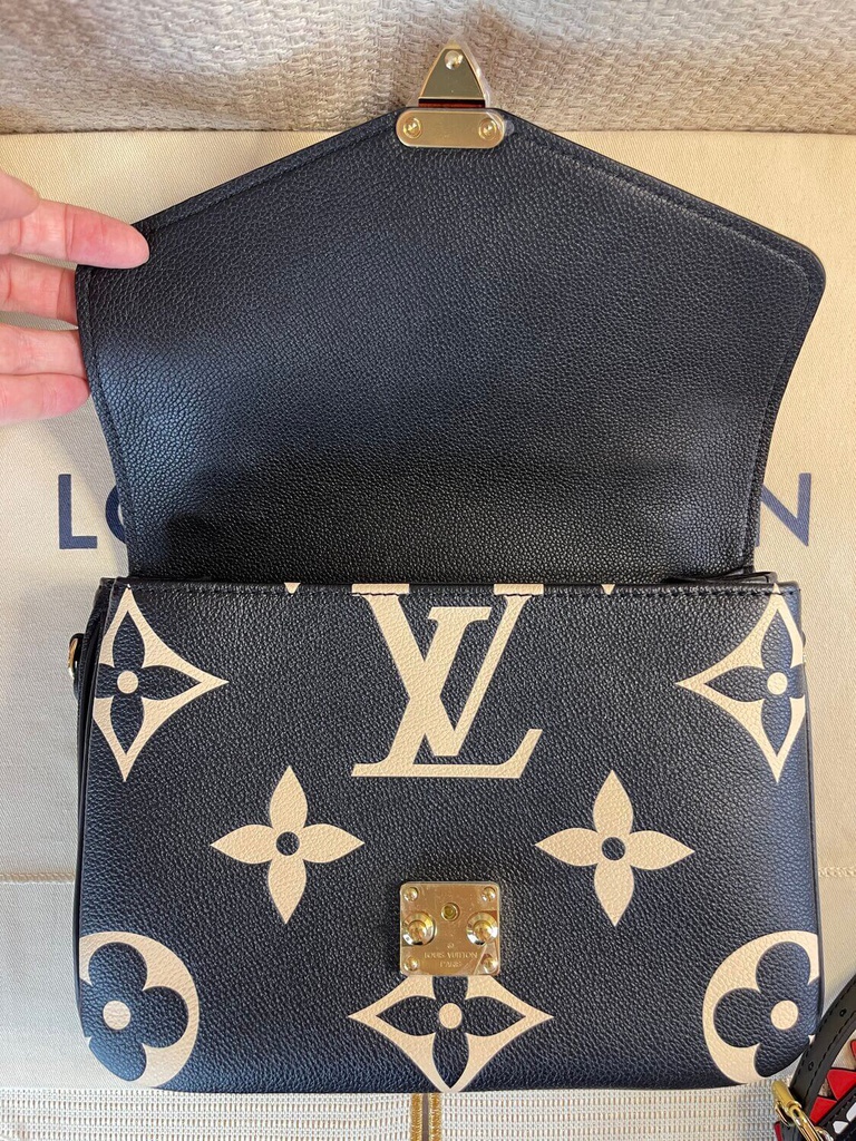 Louis vuitton pochette metis crafty hotsell